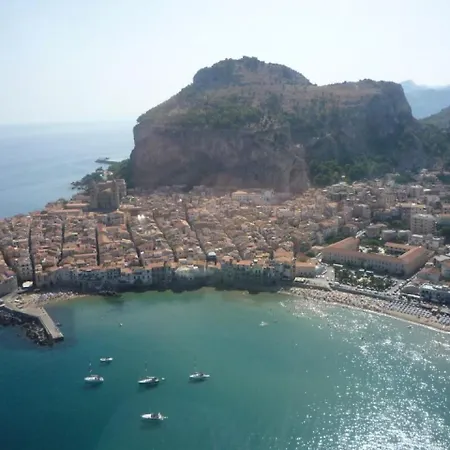 Amuni - Exclusive In Centro A Vista Mare * Cefalu