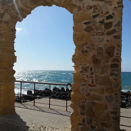 Amuni - Exclusive In Centro A Vista Mare Cefalu
