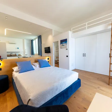 Amuni - Exclusive In Centro A Vista Mare Apartment Cefalù